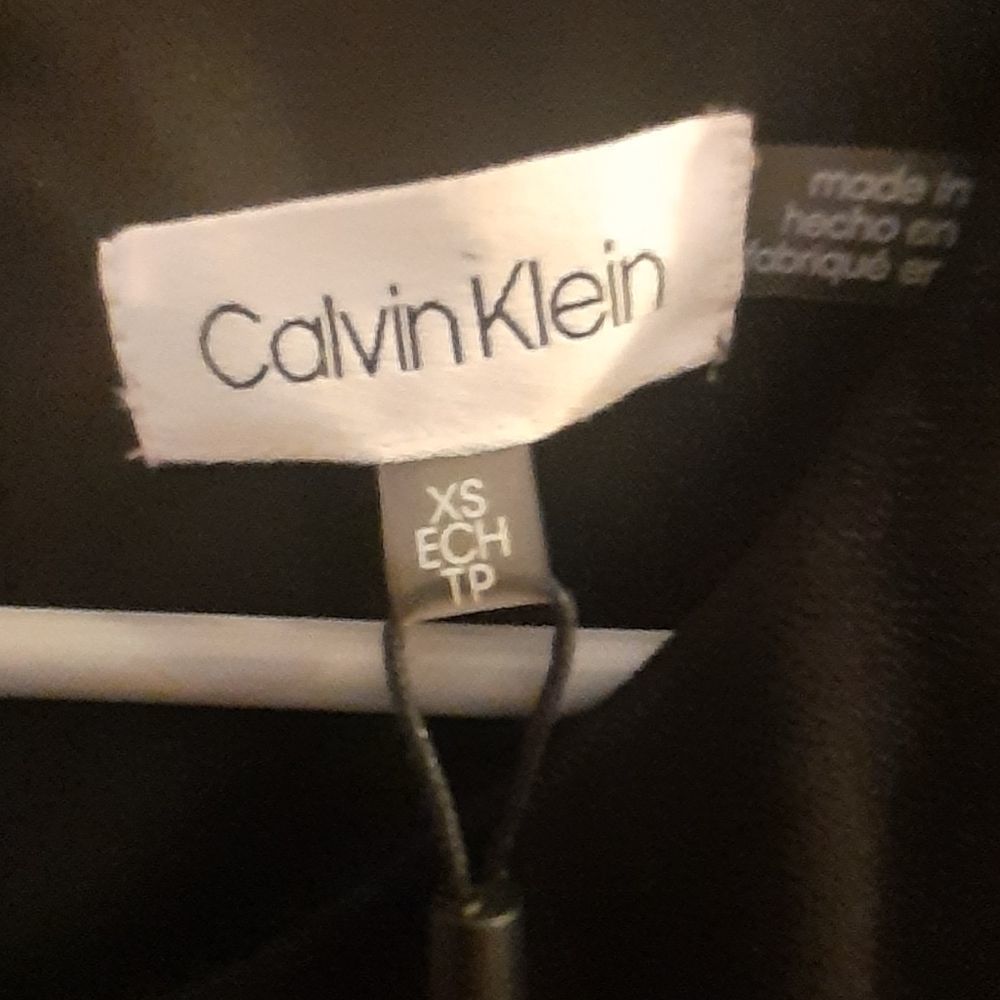 ❤️ NWT Calvin Klein Blouse - Picture 3 of 9